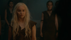 extant_GameOfThrones_6x03-Oathbreaker_2088