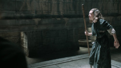 extant_GameOfThrones_6x03-Oathbreaker_4246