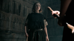 extant_GameOfThrones_6x03-Oathbreaker_4252
