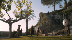 extant_GameOfThrones_6x04-BookOfTheStranger_1215