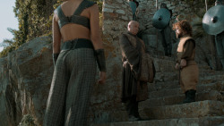 extant_GameOfThrones_6x04-BookOfTheStranger_1256