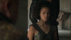 extant_GameOfThrones_6x04-BookOfTheStranger_1438