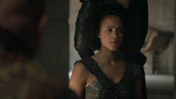 extant_GameOfThrones_6x04-BookOfTheStranger_1486