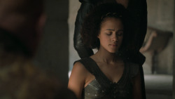 extant_GameOfThrones_6x04-BookOfTheStranger_1487