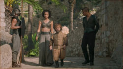 extant_GameOfThrones_6x04-BookOfTheStranger_1854