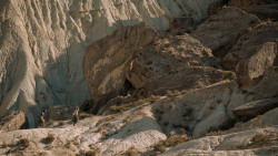 extant_GameOfThrones_6x04-BookOfTheStranger_2045