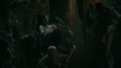 extant_GameOfThrones_6x04-BookOfTheStranger_2324