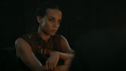 extant_GameOfThrones_6x04-BookOfTheStranger_2679