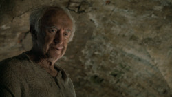 extant_GameOfThrones_6x04-BookOfTheStranger_3372