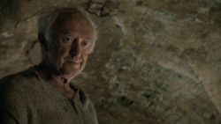 extant_GameOfThrones_6x04-BookOfTheStranger_3373