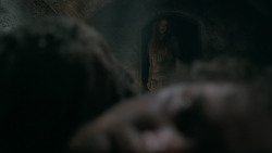 extant_GameOfThrones_6x04-BookOfTheStranger_3415