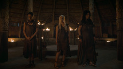 extant_GameOfThrones_6x04-BookOfTheStranger_5458