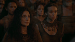 extant_GameOfThrones_6x04-BookOfTheStranger_5941
