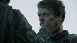 extant_GameOfThrones_6x05-TheDoor_2073