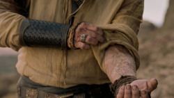 extant_GameOfThrones_6x05-TheDoor_2846