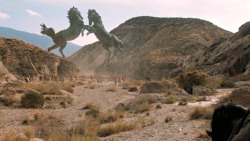 extant_GameOfThrones_6x05-TheDoor_3056