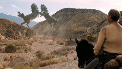extant_GameOfThrones_6x05-TheDoor_3061