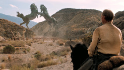 extant_GameOfThrones_6x05-TheDoor_3063