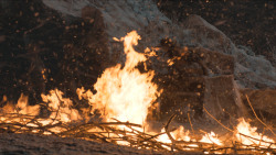 extant_GameOfThrones_6x05-TheDoor_5093