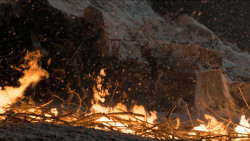extant_GameOfThrones_6x05-TheDoor_5094