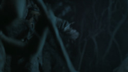 extant_GameOfThrones_6x05-TheDoor_5286