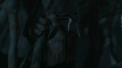 extant_GameOfThrones_6x05-TheDoor_5453