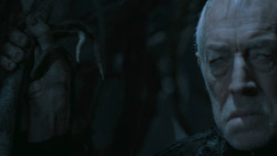 extant_GameOfThrones_6x05-TheDoor_5455