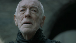 extant_GameOfThrones_6x05-TheDoor_5495