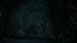extant_GameOfThrones_6x05-TheDoor_5589