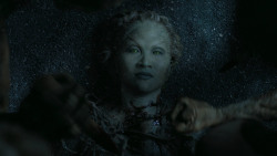 extant_GameOfThrones_6x05-TheDoor_5594