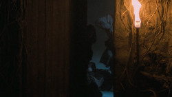 extant_GameOfThrones_6x05-TheDoor_5662