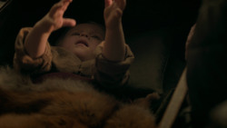 extant_GameOfThrones_6x06-BloodOfMyBlood_2195