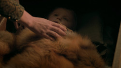 extant_GameOfThrones_6x06-BloodOfMyBlood_2314