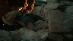 extant_GameOfThrones_6x06-BloodOfMyBlood_3221
