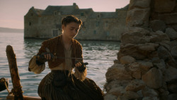 extant_GameOfThrones_6x06-BloodOfMyBlood_3240