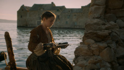extant_GameOfThrones_6x06-BloodOfMyBlood_3242