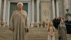 extant_GameOfThrones_6x06-BloodOfMyBlood_3533