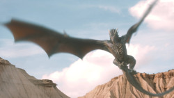 extant_GameOfThrones_6x06-BloodOfMyBlood_5137