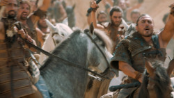 extant_GameOfThrones_6x06-BloodOfMyBlood_5263