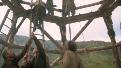 extant_GameOfThrones_6x07-TheBrokenMan_0073
