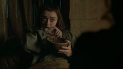 extant_GameOfThrones_6x08-NoOne_0413