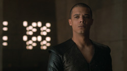 extant_GameOfThrones_6x08-NoOne_2814