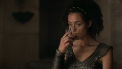extant_GameOfThrones_6x08-NoOne_2835