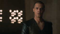 extant_GameOfThrones_6x08-NoOne_2908