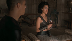 extant_GameOfThrones_6x08-NoOne_2940