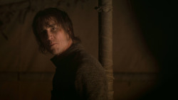 extant_GameOfThrones_6x08-NoOne_3290