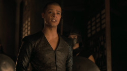 extant_GameOfThrones_6x08-NoOne_4555