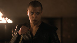 extant_GameOfThrones_6x08-NoOne_4593