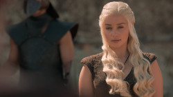 extant_GameOfThrones_6x09-BattleOfTheBastards_0393