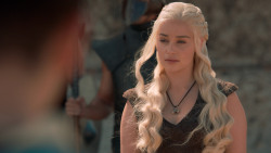 extant_GameOfThrones_6x09-BattleOfTheBastards_0432